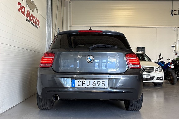 BMW 118d 7 of 24
