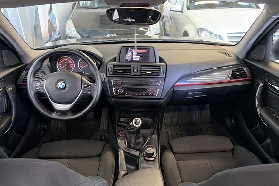 BMW 118d 11 of 24