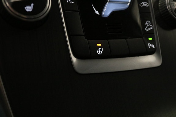 Volvo XC60 21 of 25