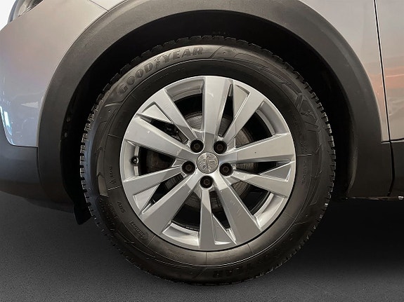 Peugeot 3008 5 of 5