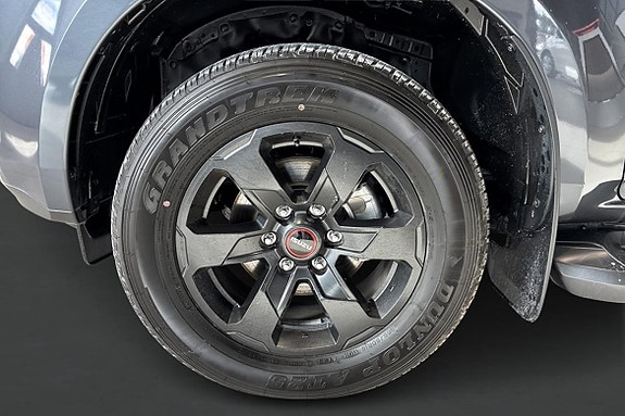 Isuzu D-max 14 of 14