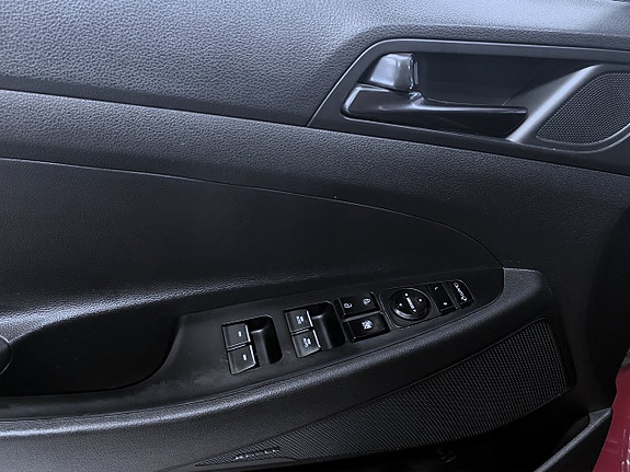 Hyundai Tucson 9 of 19