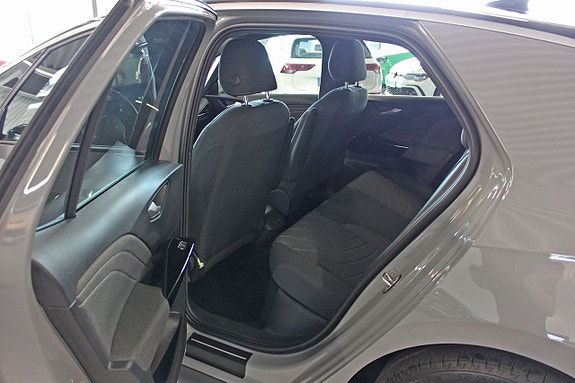 Volkswagen ID.3 4 of 5