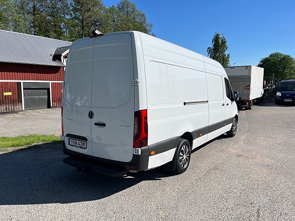 Mercedes-Benz Sprinter 317 3 of 5