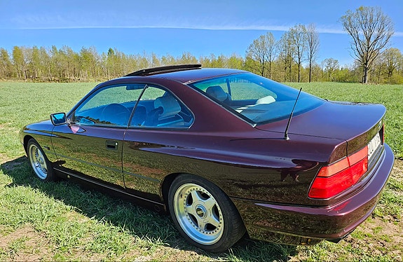 BMW 850i 5 of 5
