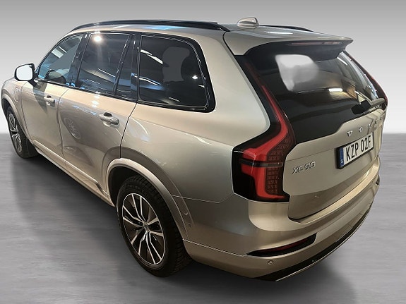 Volvo XC90 5 of 8