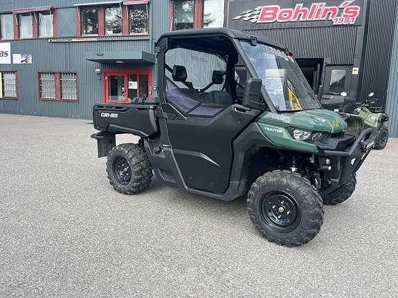 Can-Am Traxter HD9 T  -22