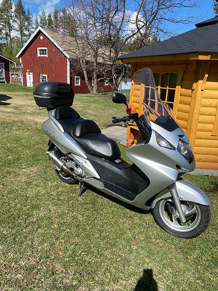 Honda FJS600F 4 of 6