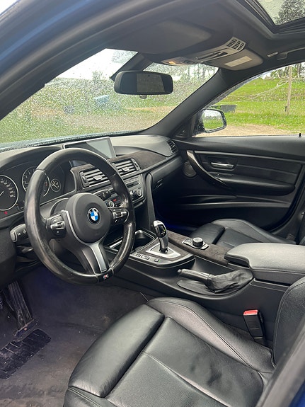 BMW 328i 7 of 11
