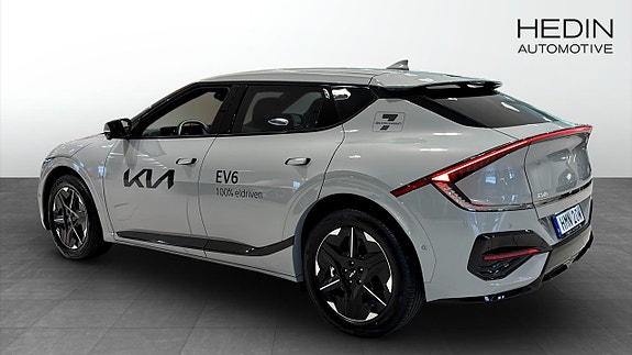 Kia EV6 6 of 17