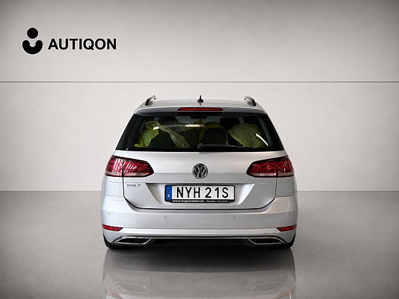 Volkswagen Golf VII 6 of 15