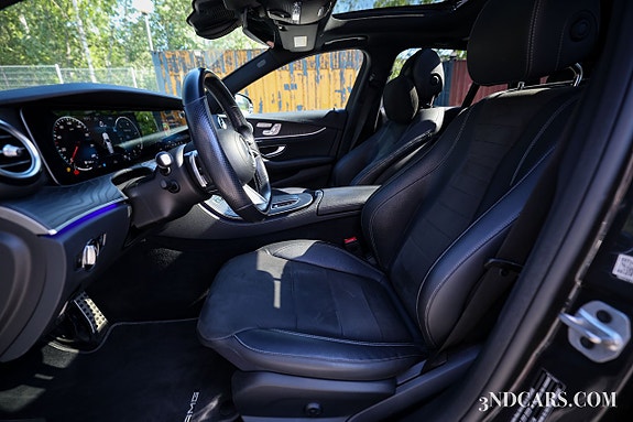 Mercedes-Benz E400 13 of 25