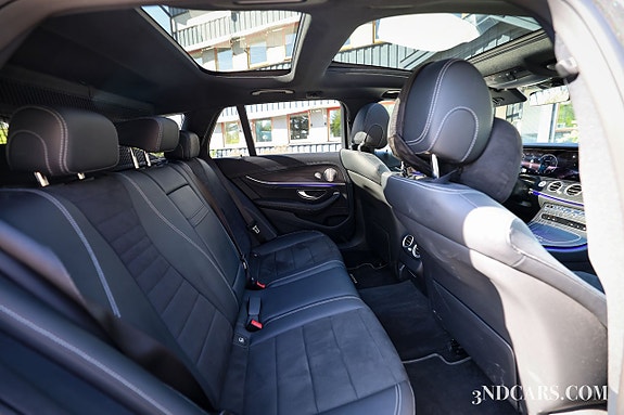 Mercedes-Benz E400 20 of 25