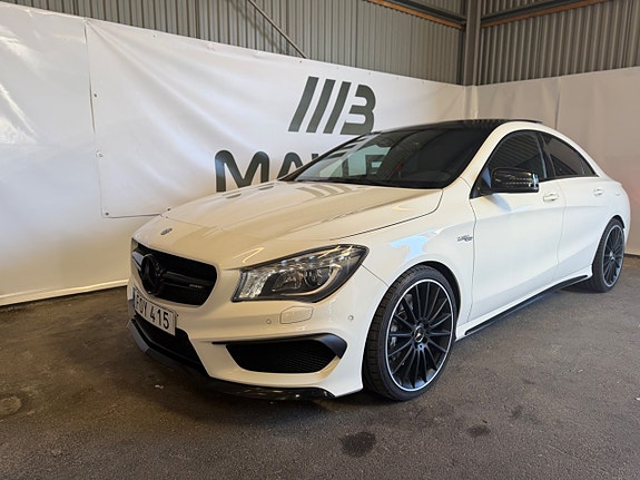 Mercedes-Benz CLA45 3 of 5