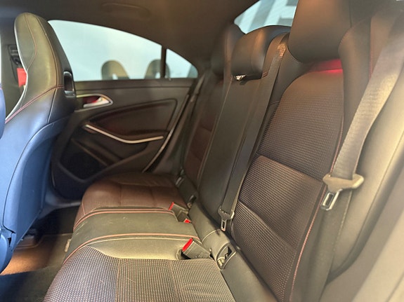 Mercedes-Benz CLA45 22 of 22