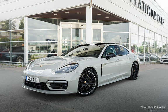 Porsche Panamera 4S