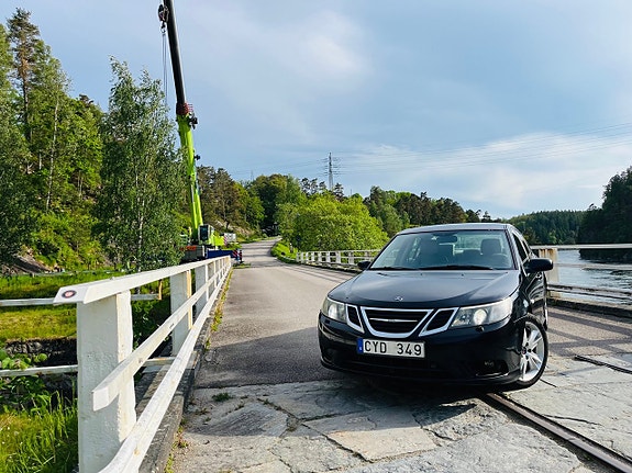 Saab 9-3 2 of 5