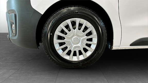 Toyota Proace 9 of 9