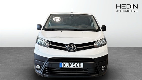 Toyota Proace 8 of 9