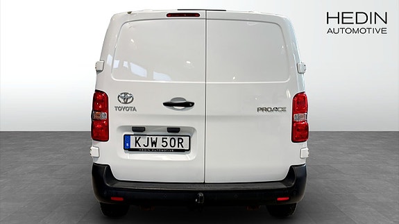 Toyota Proace 7 of 9