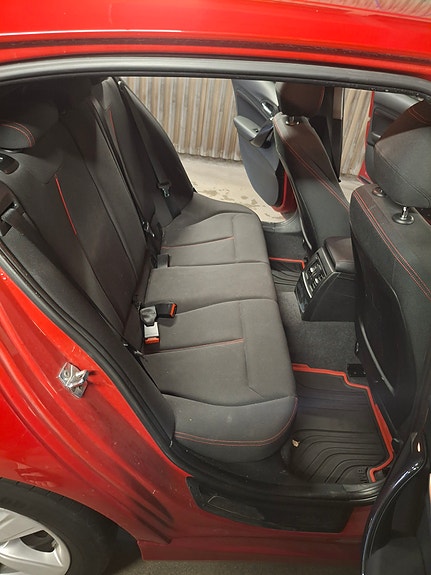 BMW 118d 5 of 5