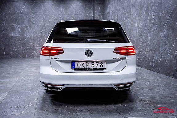 Volkswagen Passat 6 of 28