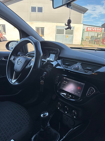 Opel Corsa 10 of 13