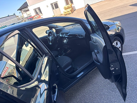 Opel Corsa 11 of 13