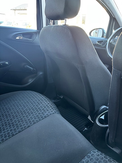 Opel Corsa 13 of 13