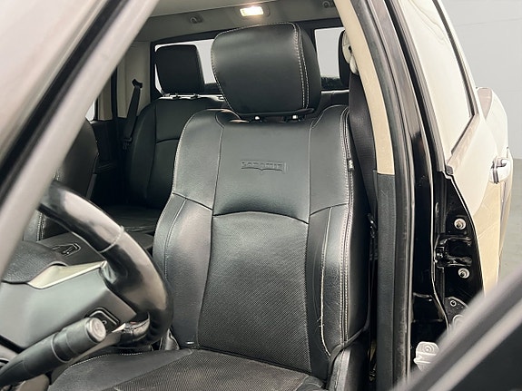 Dodge RAM 1500 18 of 30