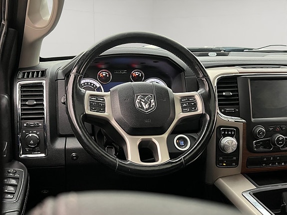 Dodge RAM 1500 16 of 30