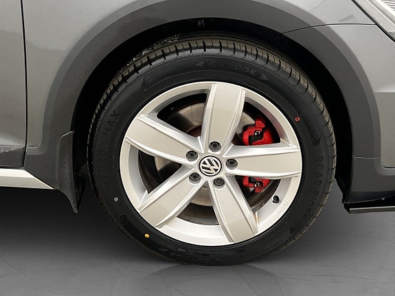 Volkswagen Golf Alltrack 30 of 30