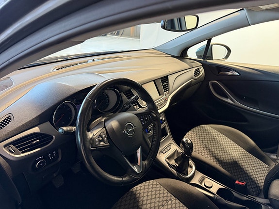 Opel Astra 15 of 18