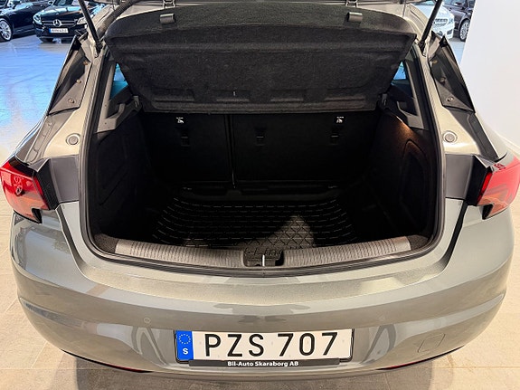 Opel Astra 10 of 18