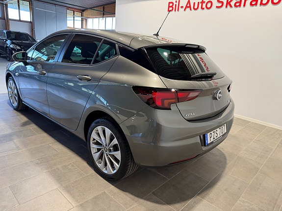 Opel Astra 4 of 5