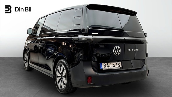 Volkswagen ID. Buzz 3 of 5