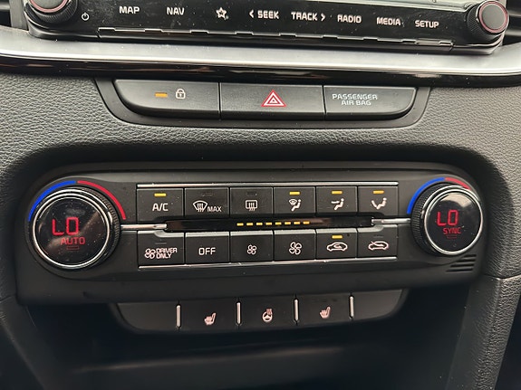 Kia Ceed 24 of 30