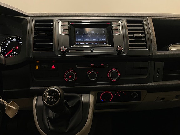 Volkswagen Transporter 18 of 21