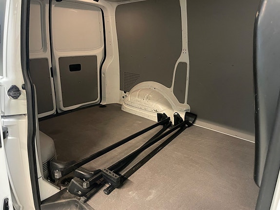 Volkswagen Transporter 12 of 21
