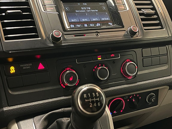Volkswagen Transporter 19 of 21