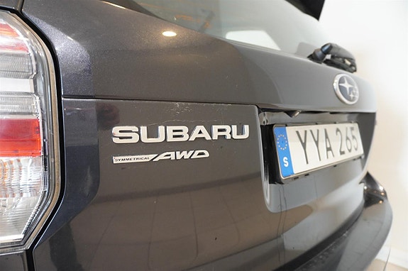 Subaru Forester 8 of 19