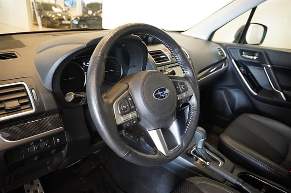 Subaru Forester 12 of 19