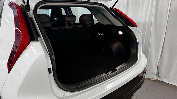 Kia Niro 8 of 26