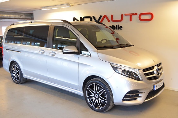 Mercedes-Benz V250 24 of 24