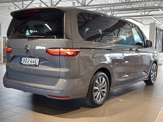 Volkswagen Multivan 5 of 5