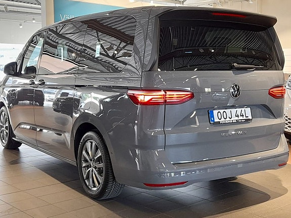 Volkswagen Multivan 4 of 5
