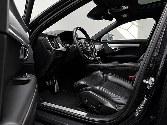 Volvo V90 7 of 12