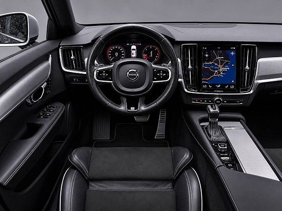 Volvo V90 10 of 12