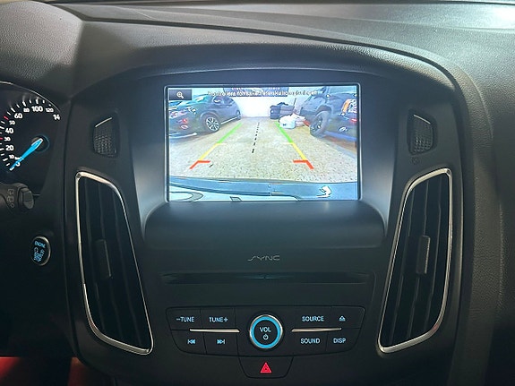 Ford Focus 13 of 15