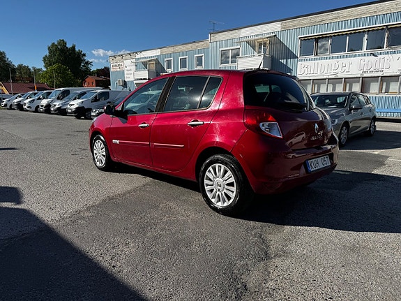 Renault Clio 3 of 5